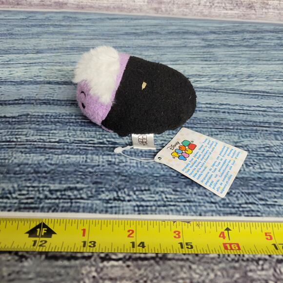 DISNEY TSUM TSUM URSULA FROM LITTLE MERMAID VILLAIN 3.5” PLUSH w/tags - Picture 3 of 5